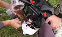 drone versamento insetti sterili destinati al lancio