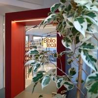 Biblioteca chiusa al pubblico e servizi da remoto