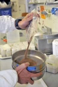 N. 1 (una) posizione a tempo indeterminato di Addetto tecnico di quarto livello nel settore della chimica agraria (327_CTT_SCA) - scadenza per le ca...